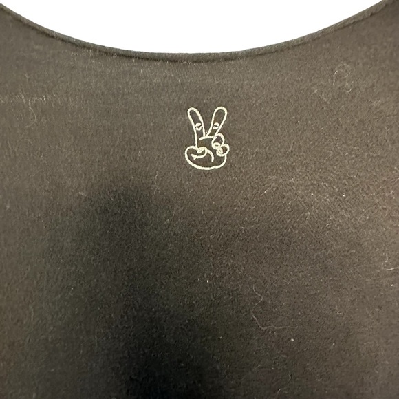 Dutch Bros WOMEN’S Black ‘CHILLIN’ Surfboard SMALL Cutout Neck VINTAGE Cute! ‘92 - Picture 4 of 4